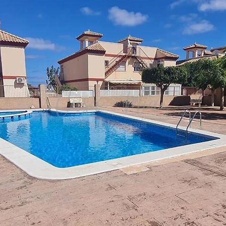 Agreable Appartement Avec Piscine Commune San Pedro del Pinatar Exterior foto